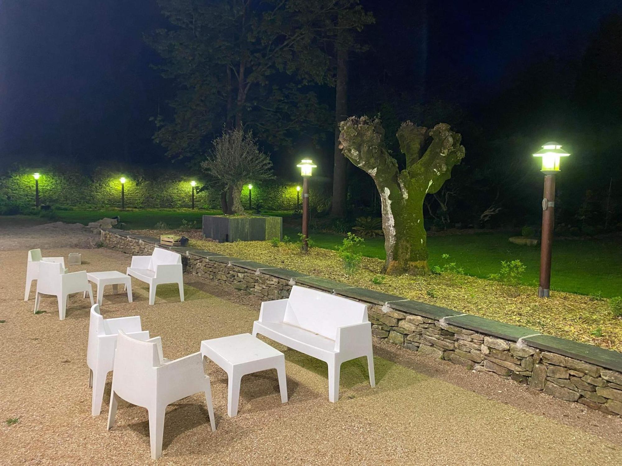 Manoir Du Menec Chambre Le Folgoet エクステリア 写真