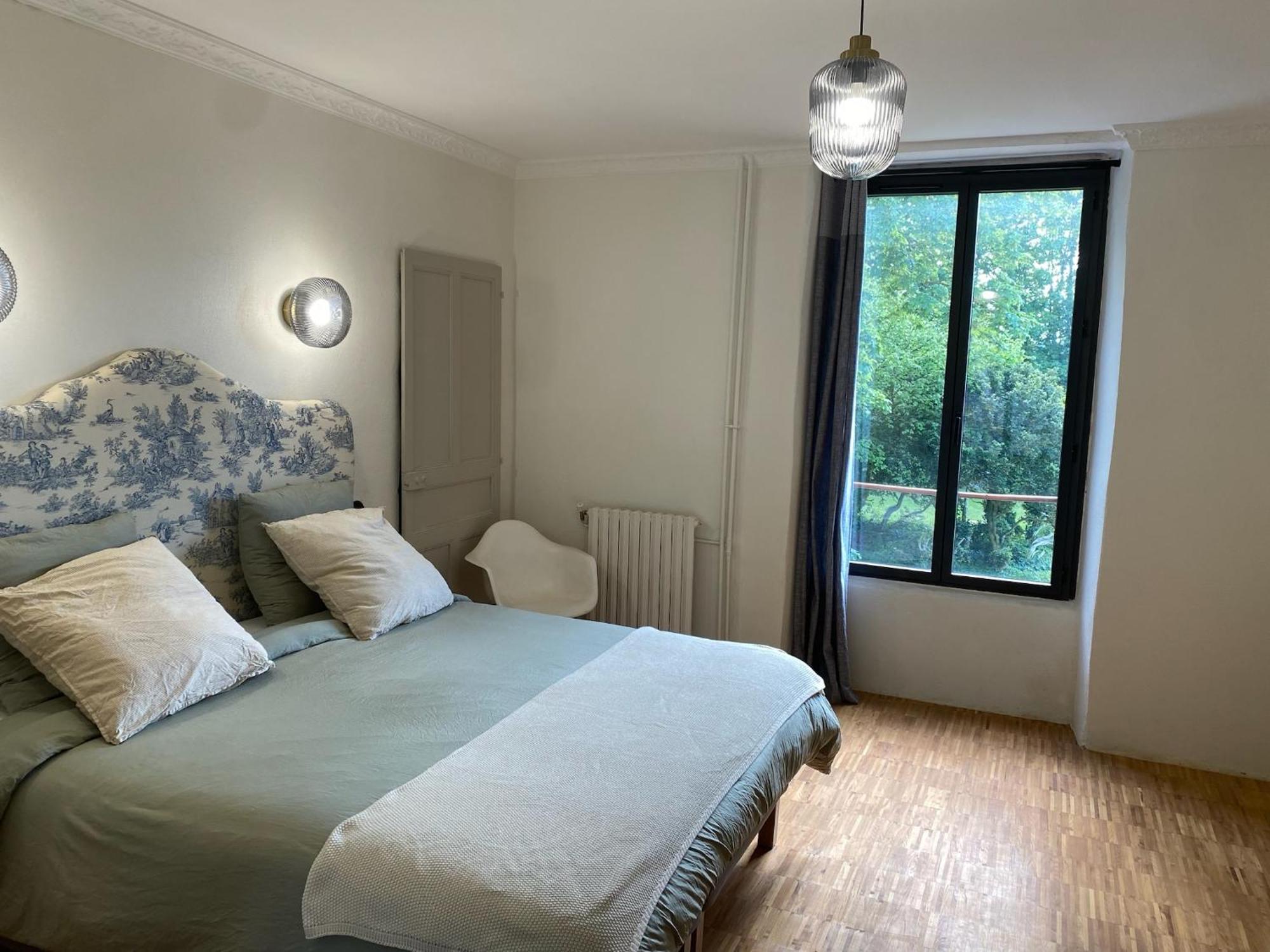 Manoir Du Menec Chambre Le Folgoet エクステリア 写真